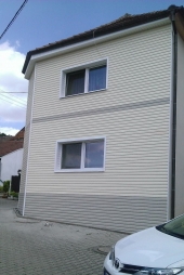  Vinyl Siding